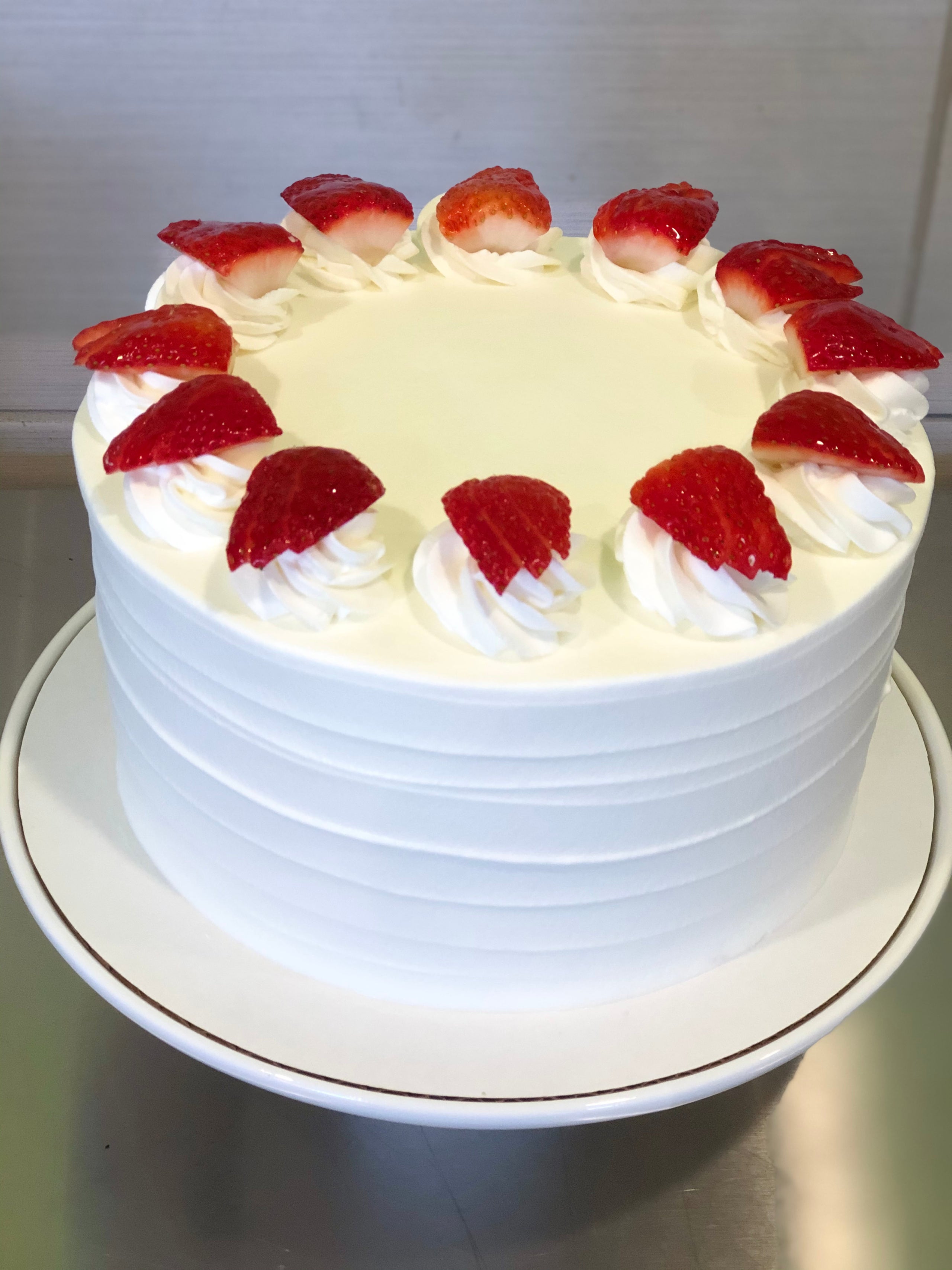 Strawberry Shortcake Cake | M2Mbakery